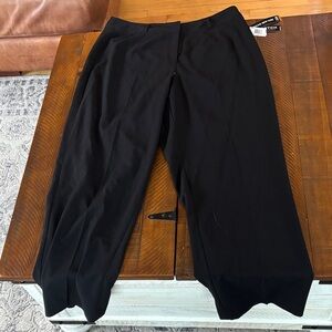 Briggs New York Women's Elegant Black Pants